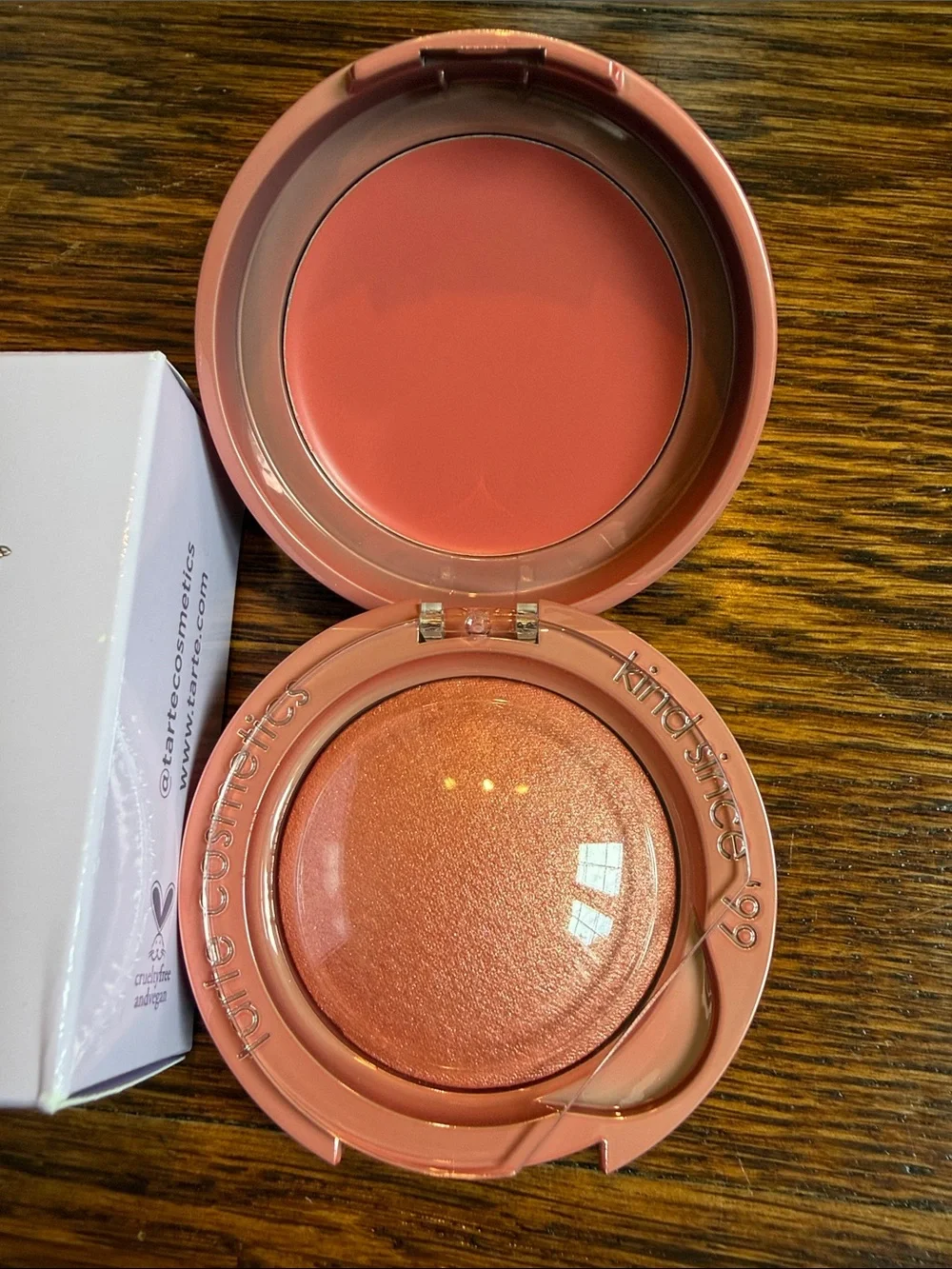 New tarte macaron blush & glow duo - Honey Blossom